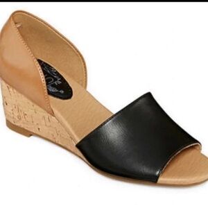 NEW ROYU Stella cork open Toe wedge sandals women’s size Black and Tan Size 10M